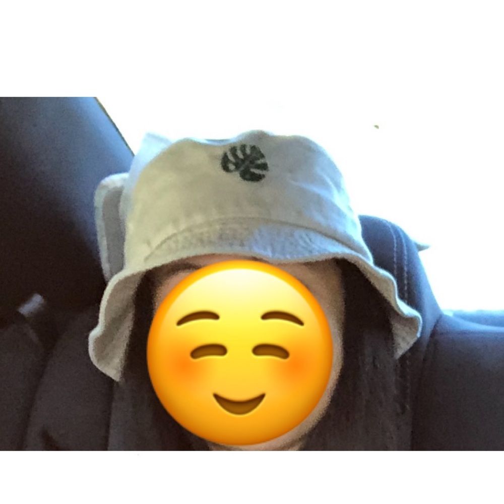 Bucket hat for women